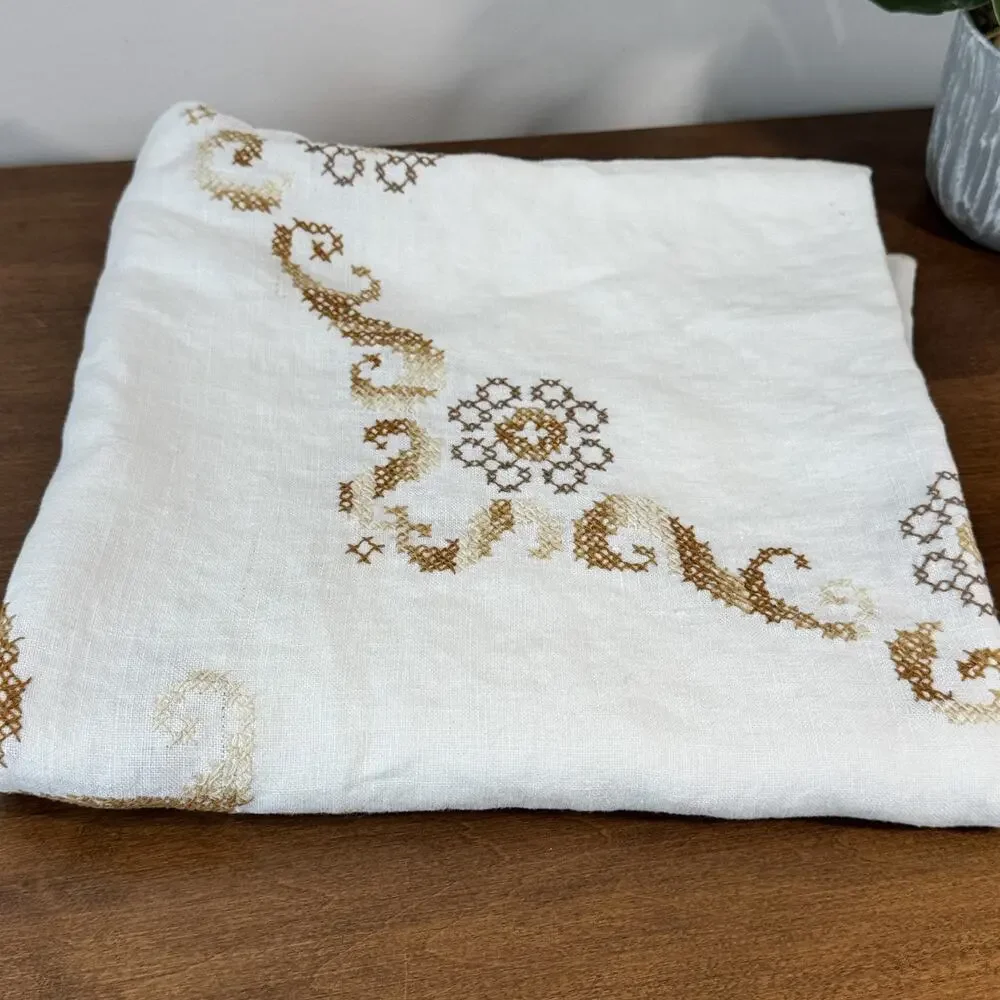 Vintage Hand Embroidered Cross Stitch Linen Blend Tablecloth Scalloped Edge